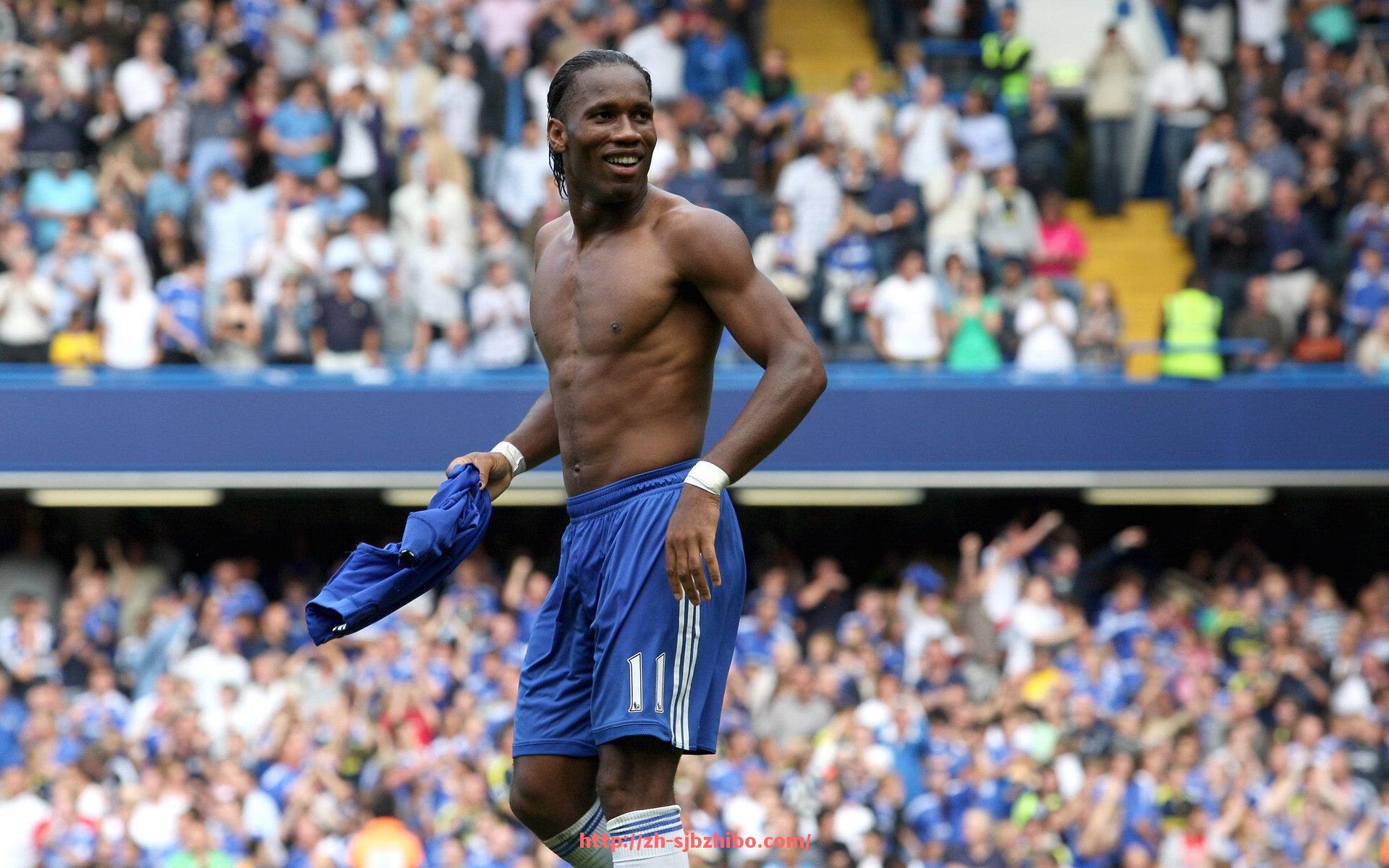 世俱杯直播-世俱杯球队球员跑位技巧总结及战术配合中的实战应用